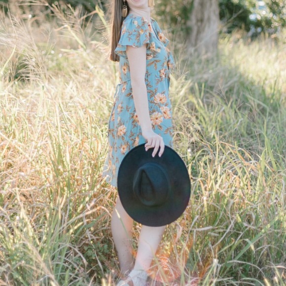 Blue Floral Sundress - Picture 3 of 8